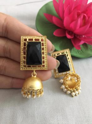 https://www.bigindia.com/storage//uploads/products/1621057433.jpg