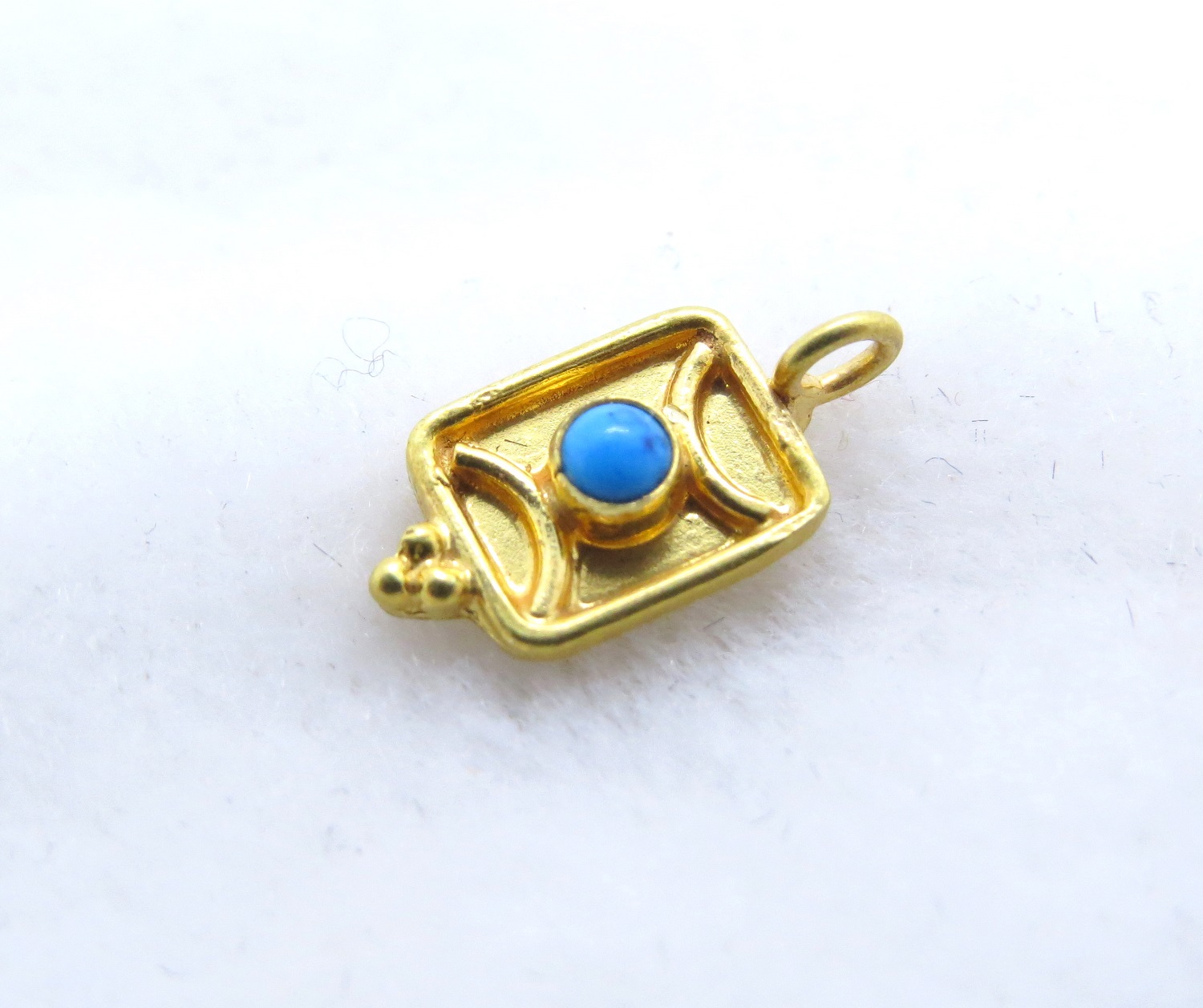 https://www.bigindia.com/storage//uploads/products/1648783760.JPG