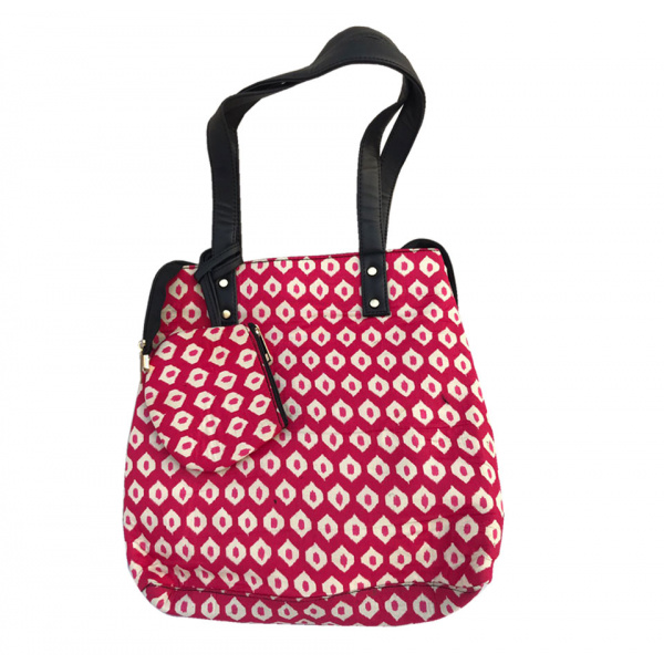 https://www.bigindia.com/storage//uploads/products/1648966685.jpg