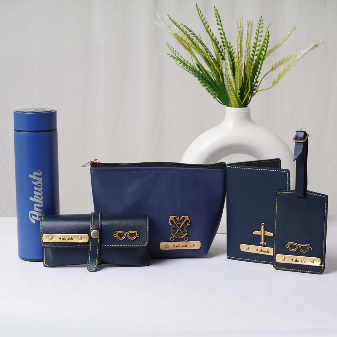 https://www.bigindia.com/storage//uploads/products/1723185500.jpg