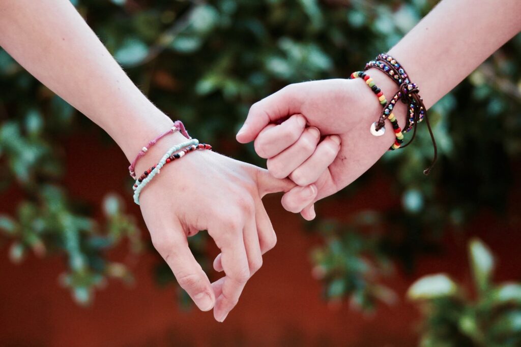 RETURN YOUR LOVED ONE IN 24 HRS